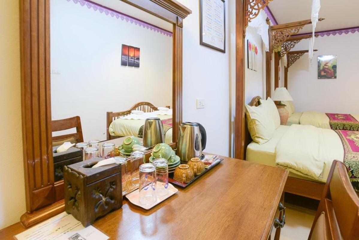 Ban Ao Thong Hotel Trang Exterior foto