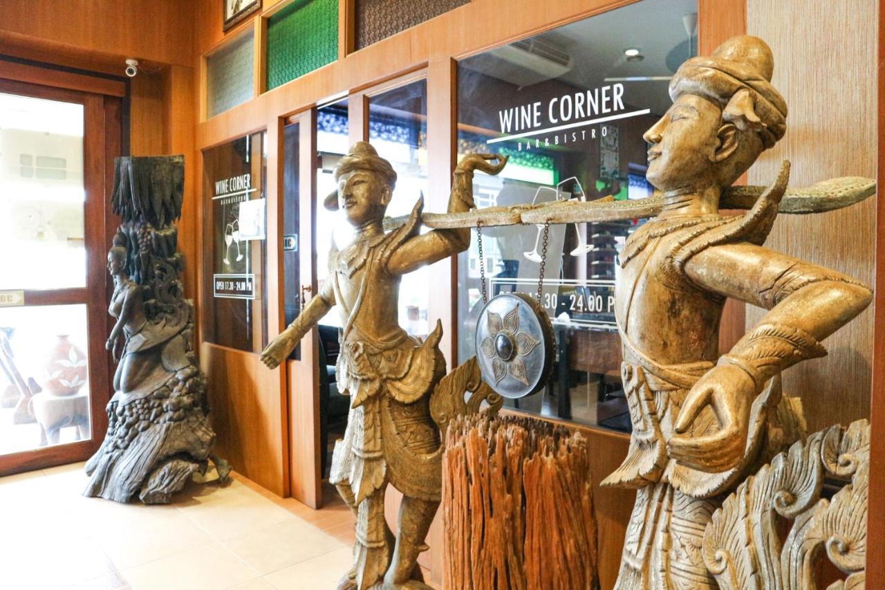 Ban Ao Thong Hotel Trang Exterior foto