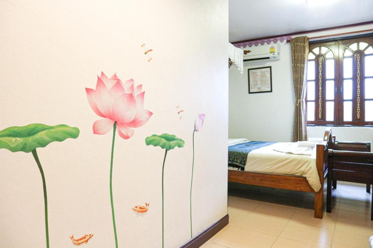 Ban Ao Thong Hotel Trang Exterior foto