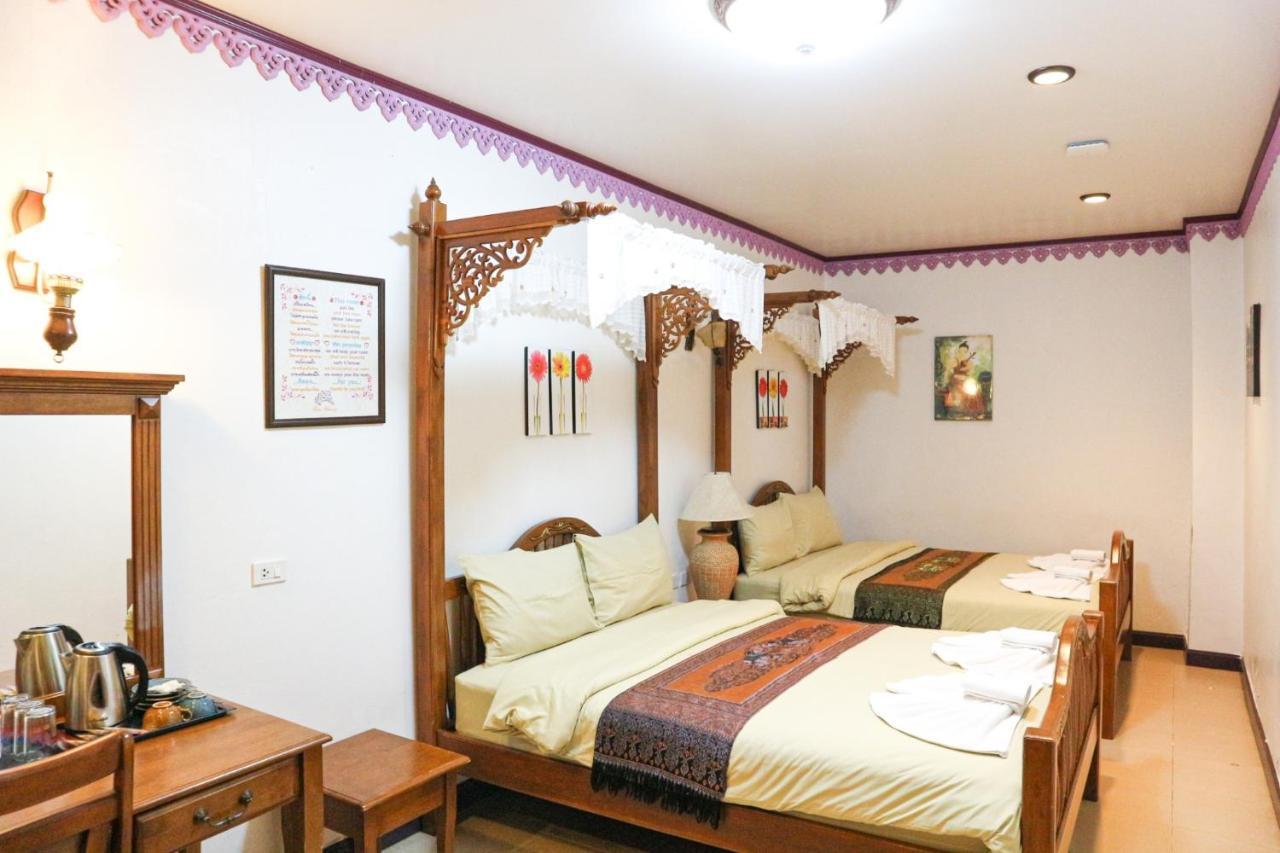 Ban Ao Thong Hotel Trang Exterior foto